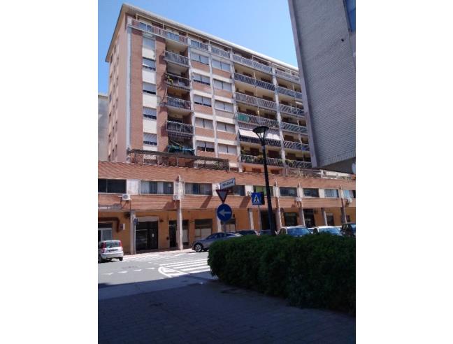 Anteprima foto 4 - Negozio in Affitto a Cecina (Livorno)