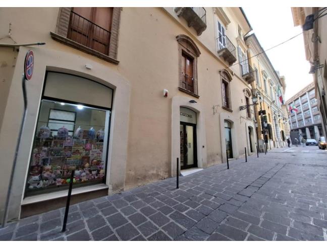 Anteprima foto 2 - Negozio in Affitto a Chieti - Centro città