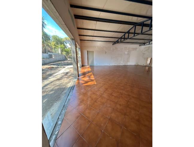 Anteprima foto 2 - Negozio in Affitto a Cisterna di Latina - Le Castella