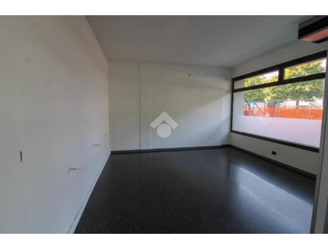 Anteprima foto 5 - Negozio in Affitto a Dalmine (Bergamo)