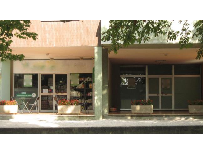 Anteprima foto 2 - Negozio in Affitto a Foligno - Sant'Eraclio
