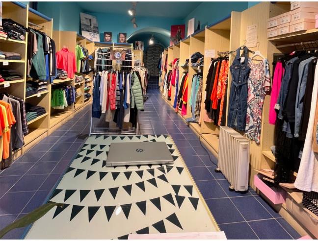 Anteprima foto 2 - Negozio in Affitto a Gargnano (Brescia)