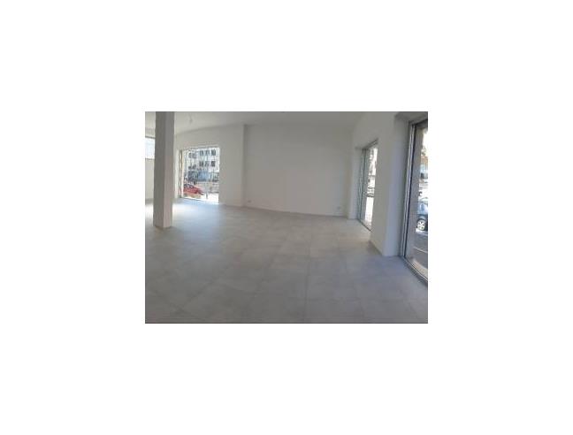 Anteprima foto 2 - Negozio in Affitto a Isernia (Isernia)