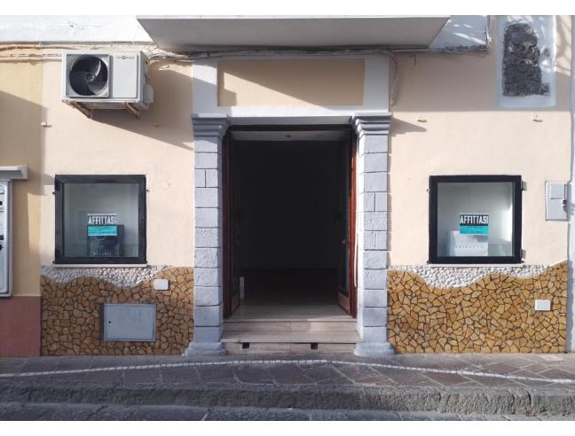 Anteprima foto 2 - Negozio in Affitto a Lacco Ameno (Napoli)