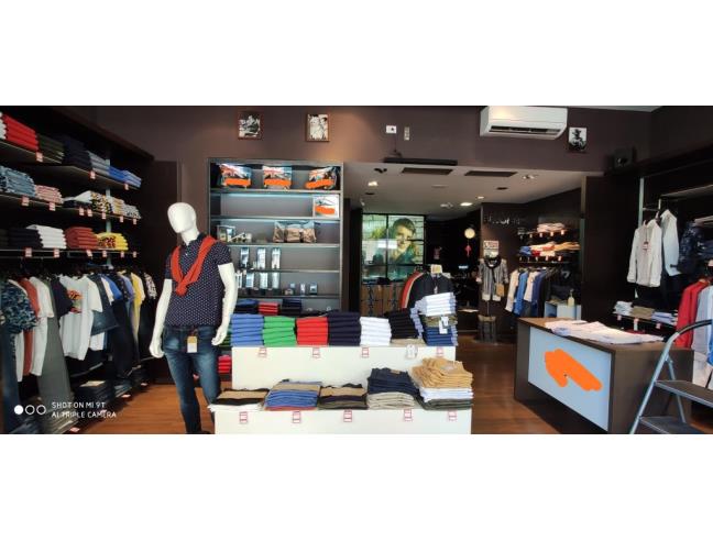 Anteprima foto 3 - Negozio in Affitto a Lecce (Lecce)