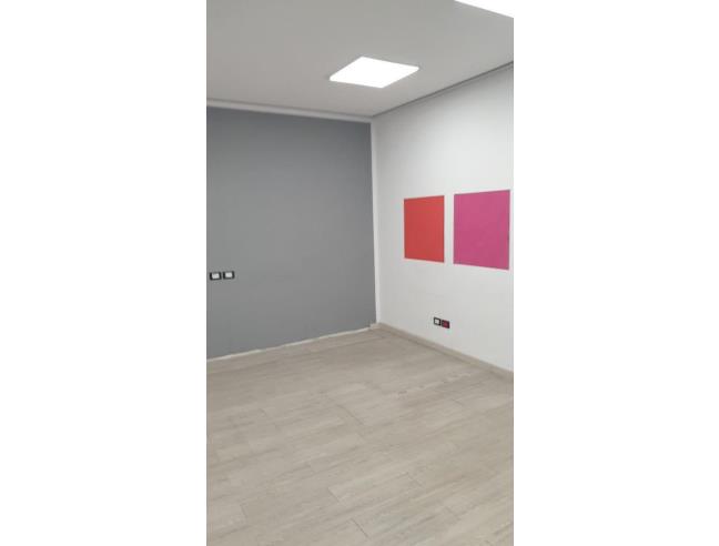 Anteprima foto 1 - Negozio in Affitto a Loano (Savona)