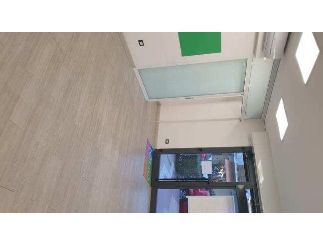 Anteprima foto 3 - Negozio in Affitto a Loano (Savona)