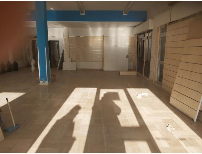 Anteprima foto 3 - Negozio in Affitto a Margherita di Savoia (Barletta-Andria-Trani)