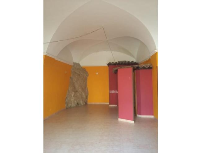 Anteprima foto 2 - Negozio in Affitto a Montemiletto (Avellino)