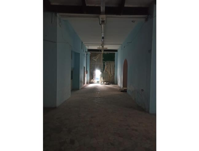 Anteprima foto 4 - Negozio in Affitto a Napoli - San Carlo all'Arena