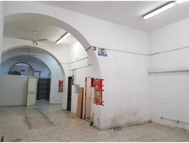 Anteprima foto 2 - Negozio in Affitto a Palermo - Maqueda