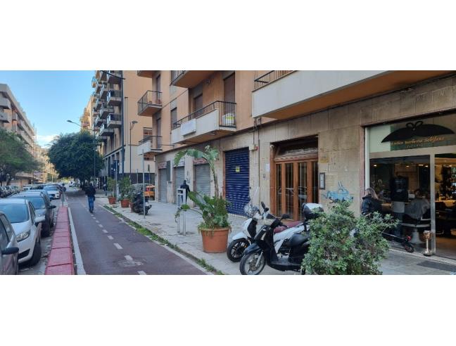 Anteprima foto 8 - Negozio in Affitto a Palermo - Notarbartolo