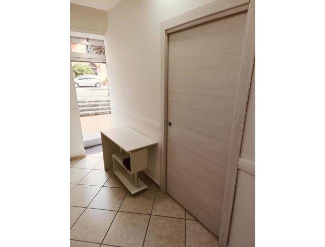 Anteprima foto 4 - Negozio in Affitto a Pozzuoli (Napoli)