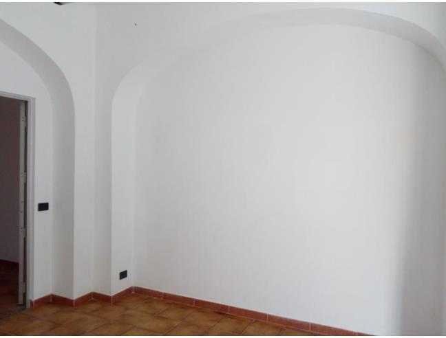 Anteprima foto 2 - Negozio in Affitto a Quiliano - Valleggia