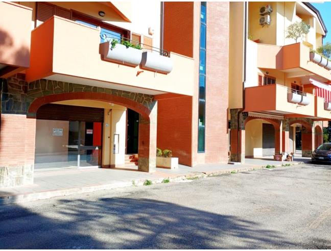 Anteprima foto 3 - Negozio in Affitto a Rende - Quattromiglia