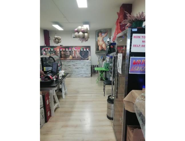 Anteprima foto 3 - Negozio in Affitto a Rimini - Centro città