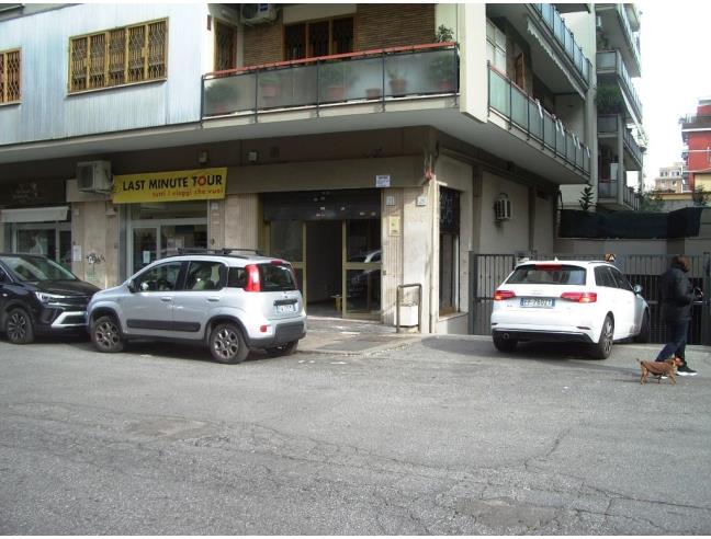 Anteprima foto 1 - Negozio in Affitto a Roma - Appio Latino