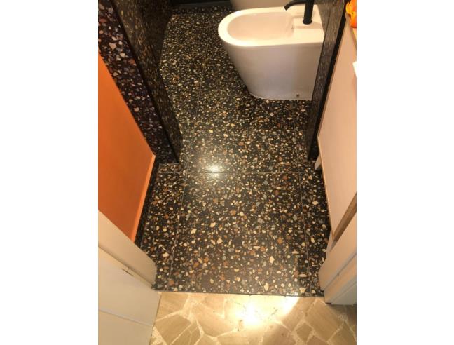 Anteprima foto 5 - Negozio in Affitto a Roma - Appio Latino