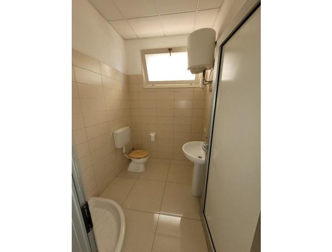 Anteprima foto 2 - Negozio in Affitto a Rovigo (Rovigo)