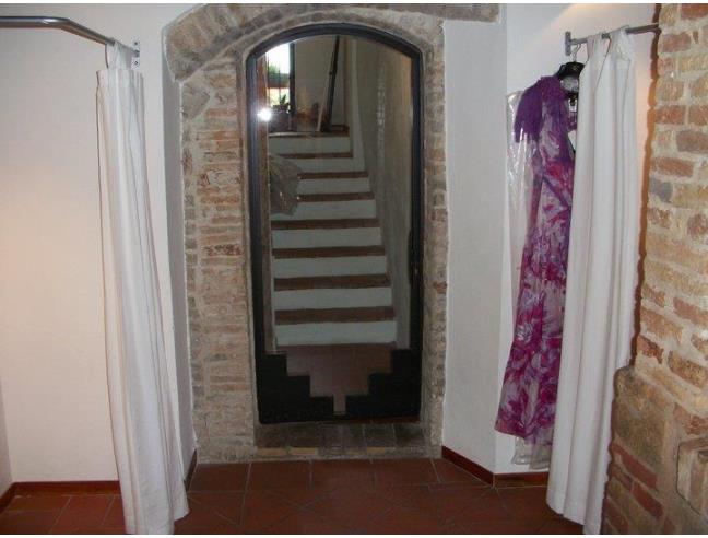 Anteprima foto 6 - Negozio in Affitto a San Gimignano (Siena)