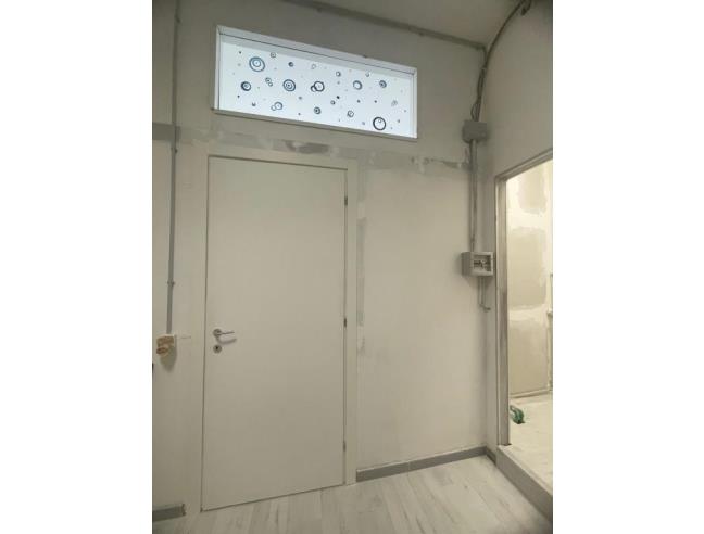 Anteprima foto 5 - Negozio in Affitto a Sesto Calende (Varese)