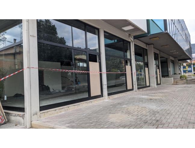 Anteprima foto 2 - Negozio in Affitto a Sezze - Sezze Scalo