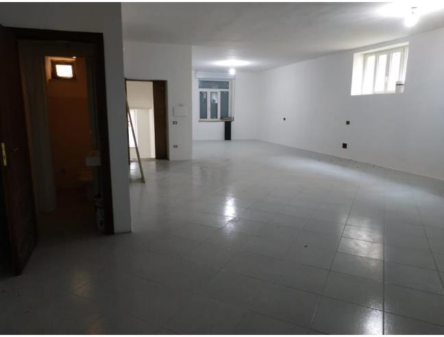Anteprima foto 3 - Negozio in Affitto a Solofra (Avellino)