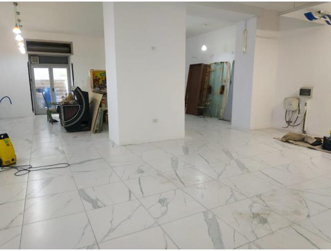 Anteprima foto 4 - Negozio in Affitto a Solofra (Avellino)