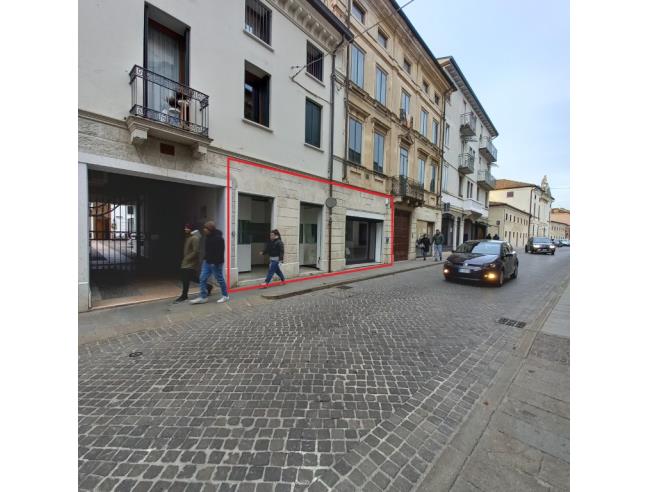 Anteprima foto 6 - Negozio in Affitto a Thiene (Vicenza)