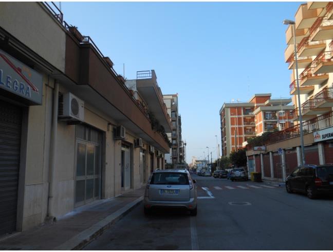 Anteprima foto 1 - Negozio in Affitto a Triggiano (Bari)