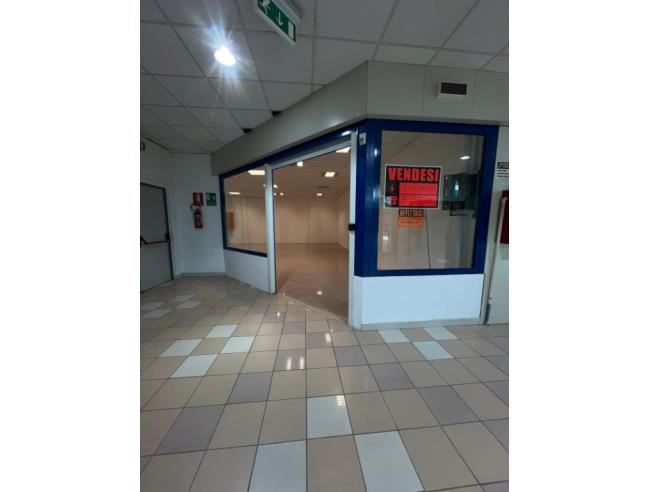 Anteprima foto 4 - Negozio in Vendita a Alba Adriatica (Teramo)