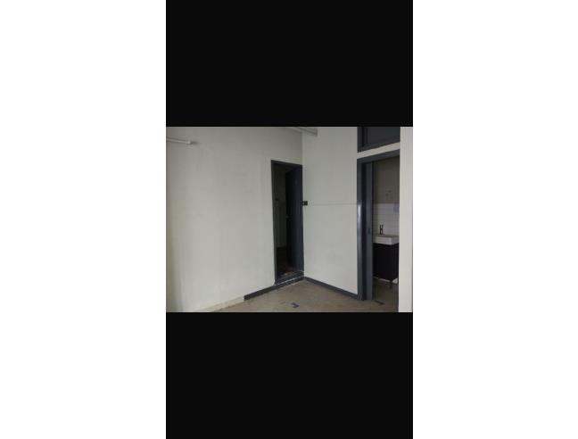 Anteprima foto 2 - Negozio in Vendita a Ancona - Centro città