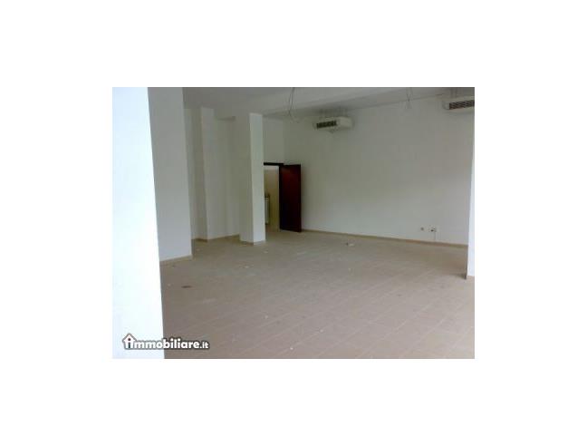 Anteprima foto 3 - Negozio in Vendita a Avezzano (L'Aquila)