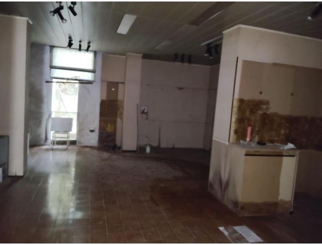 Anteprima foto 6 - Negozio in Vendita a Bari - San Pasquale