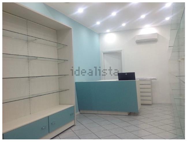 Anteprima foto 2 - Negozio in Vendita a Bologna - Centro Storico