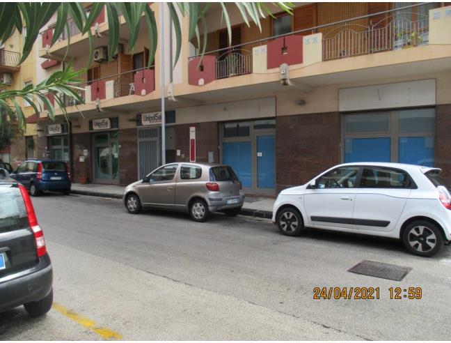 Anteprima foto 3 - Negozio in Vendita a Capo d'Orlando (Messina)