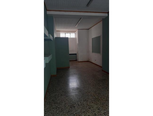 Anteprima foto 2 - Negozio in Vendita a Cesate (Milano)