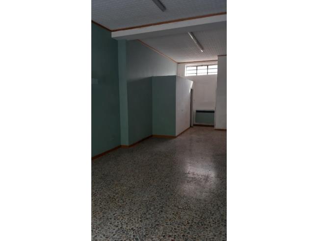 Anteprima foto 3 - Negozio in Vendita a Cesate (Milano)