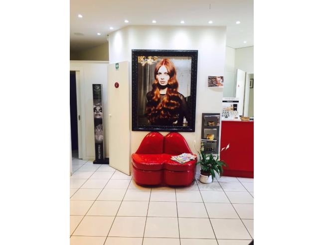 Anteprima foto 2 - Negozio in Vendita a Ciampino (Roma)