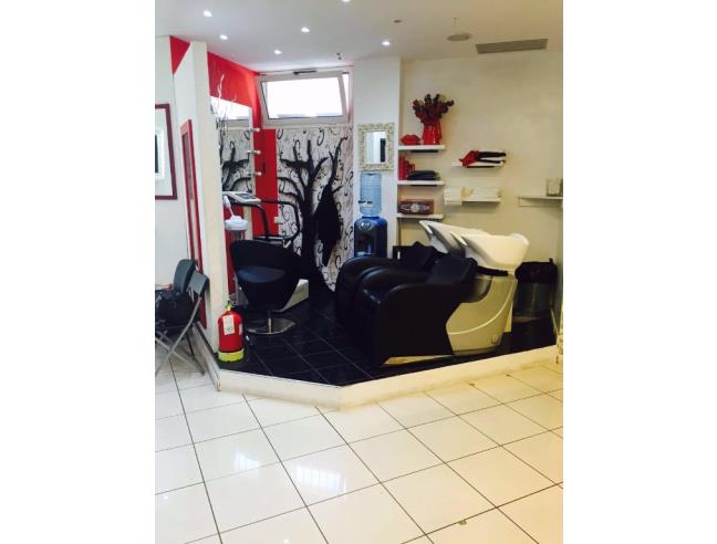 Anteprima foto 3 - Negozio in Vendita a Ciampino (Roma)