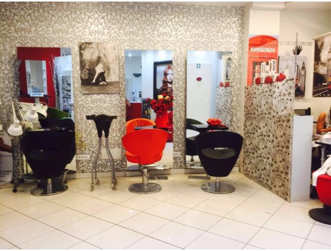 Anteprima foto 4 - Negozio in Vendita a Ciampino (Roma)