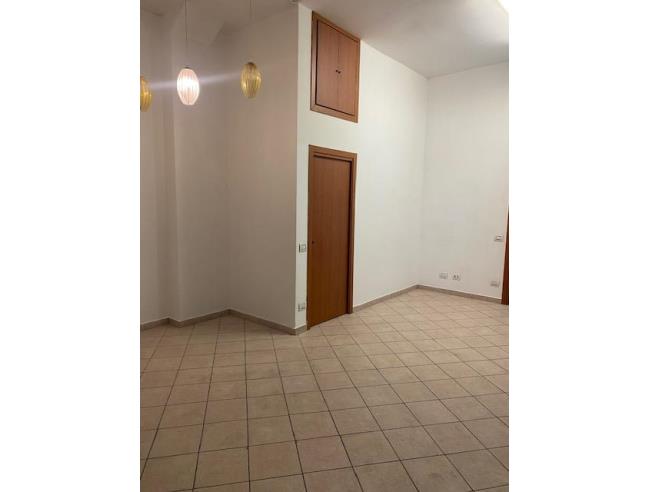 Anteprima foto 4 - Negozio in Vendita a Cinisello Balsamo (Milano)