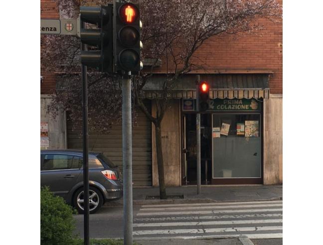 Anteprima foto 2 - Negozio in Vendita a Corsico (Milano)