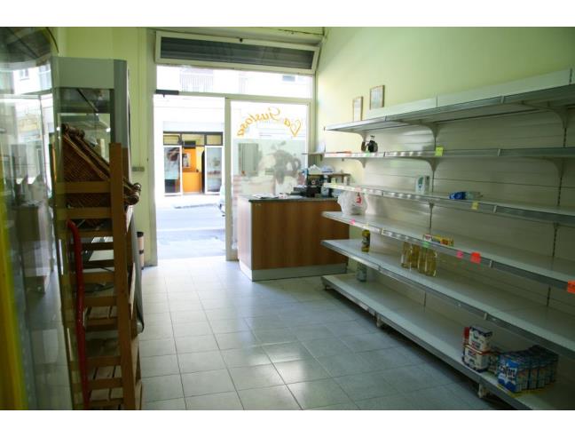 Anteprima foto 2 - Negozio in Vendita a Cosenza (Cosenza)