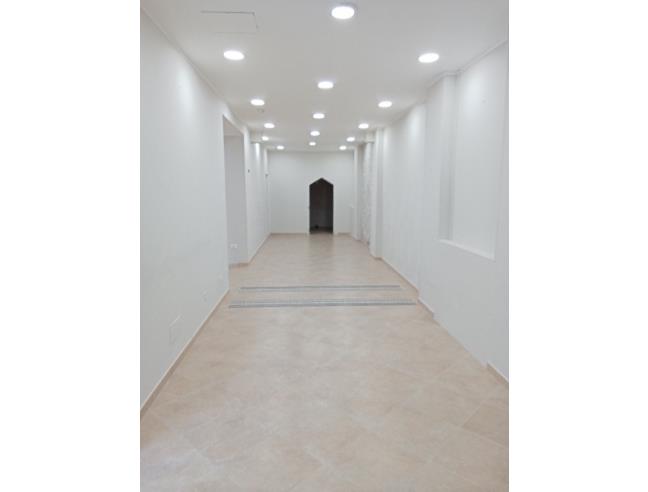 Anteprima foto 5 - Negozio in Vendita a Gioia Tauro (Reggio Calabria)