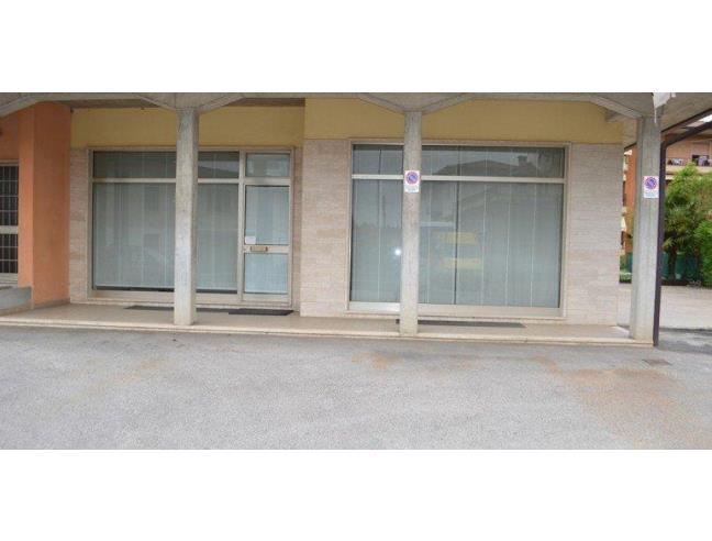 Anteprima foto 2 - Negozio in Vendita a Isola Vicentina (Vicenza)