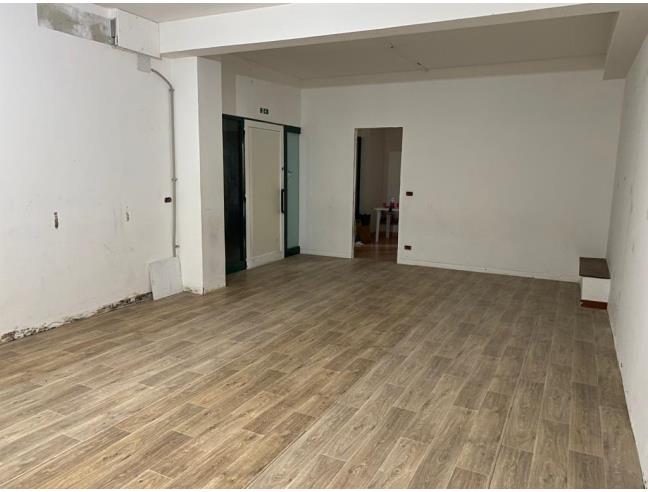 Anteprima foto 4 - Negozio in Vendita a Latina - Nascosa