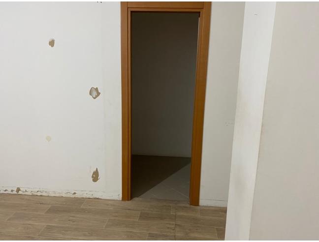 Anteprima foto 5 - Negozio in Vendita a Latina - Nascosa