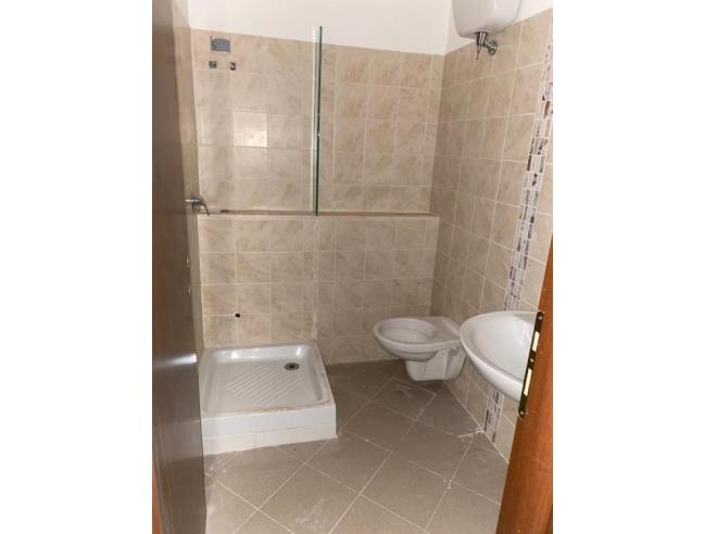 Anteprima foto 6 - Negozio in Vendita a Latina - Nascosa