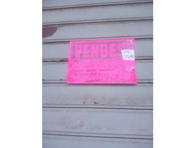 Anteprima foto 2 - Negozio in Vendita a Mercato San Severino - Piazza Del Galdo-Sant'Angelo